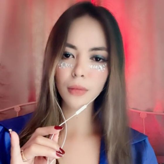 StarMaker: Bring out the singer in you!